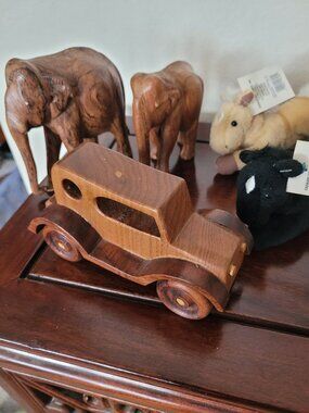 Lot of 5 NWT Aurora World 2 Ponies Black Tan- 2 Elephants - 1 Hand-carved Car